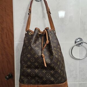 Louis Vuitton Brown Monogram Bucket Bag GM